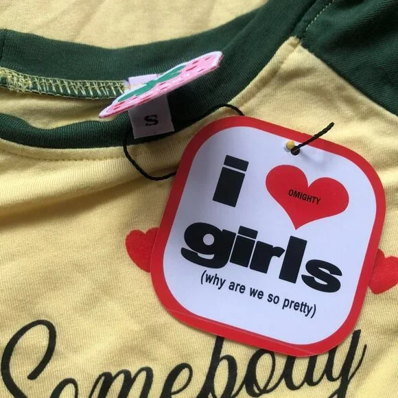 O-Mighty Somebody in Italy Loves Me Crop Top - Picture 3 of 4